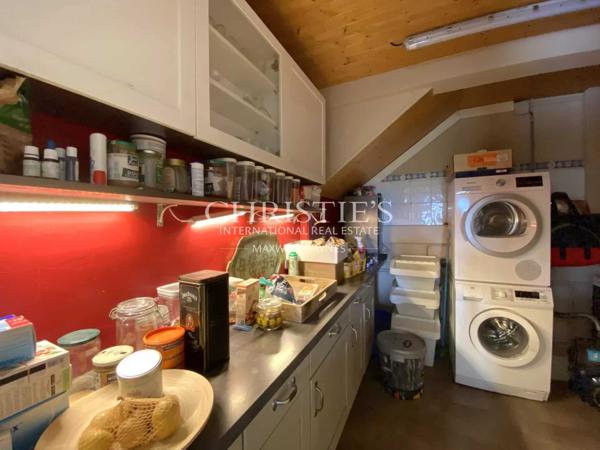 Un domaine rare, entre campagne et village — 14 hectares en un seul tenant