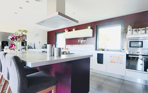 Maison à vendre    7 pièces • 210 m2 Genay