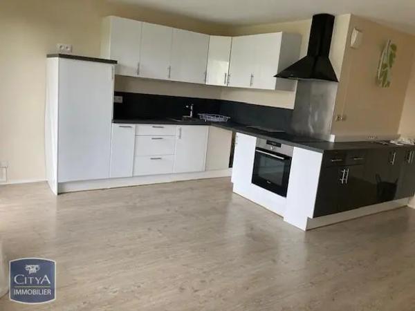 Appartement à louer 2 pièces 46.2m² Cergy (95000)