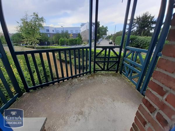 Appartement à louer 2 pièces 46.2m² Cergy (95000)