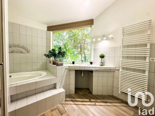 Maison traditionnelle 5 pièces de 92 m² à Alzonne (11170)