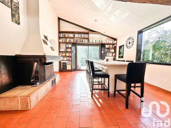 Maison traditionnelle 5 pièces de 92 m² à Alzonne (11170)