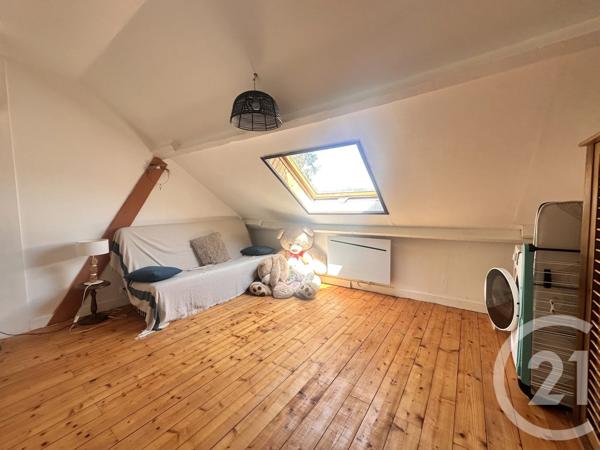 Maison à vendre  5 pièces - 140 m 2   CUFFY  - 18