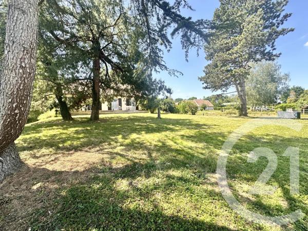 Maison à vendre  5 pièces - 140 m 2   CUFFY  - 18
