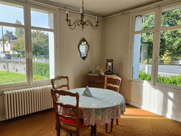 Maison à vendre, 7 pièces - Chauvigny 86300