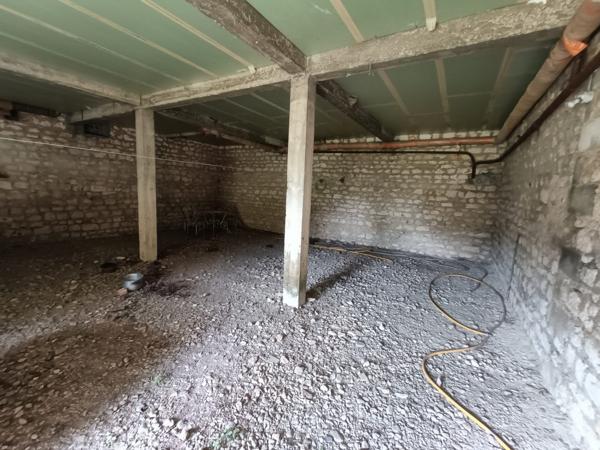 Maison à vendre, 7 pièces - Chauvigny 86300