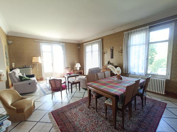 Maison à vendre, 7 pièces - Chauvigny 86300