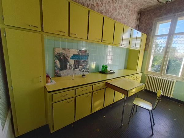 Maison à vendre, 7 pièces - Chauvigny 86300