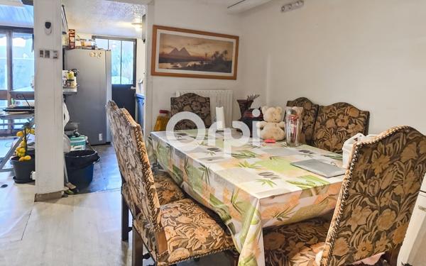 Maison à vendre    4 pièces •  Fosses