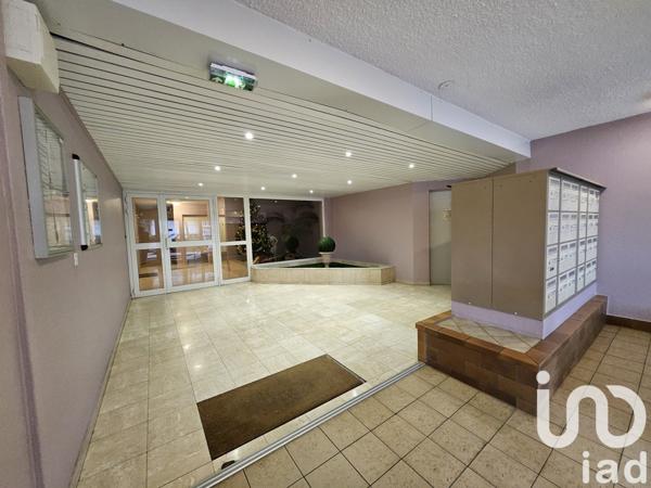 Appartement 4 pièces de 97 m² à Sanary-sur-Mer (83110)