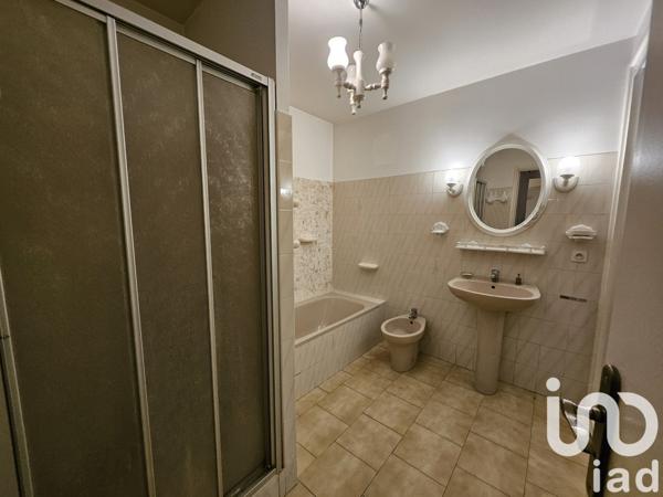 Appartement 4 pièces de 97 m² à Sanary-sur-Mer (83110)