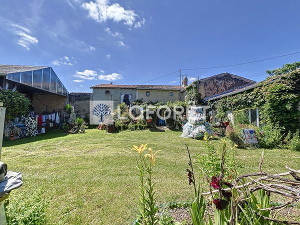 Achat maison Airvault - 4 pièce(s) - 124 m² - 71 005 €