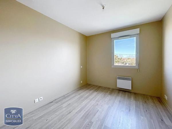 Appartement à louer 2 pièces 45.87m² Luçon (85400)