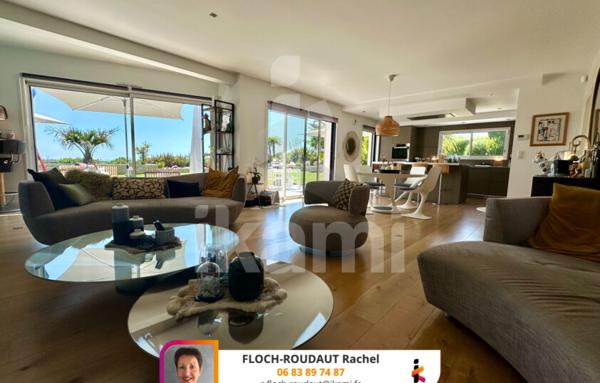 Maison exceptionnelle vue mer sur les hauteurs de Concarneau
