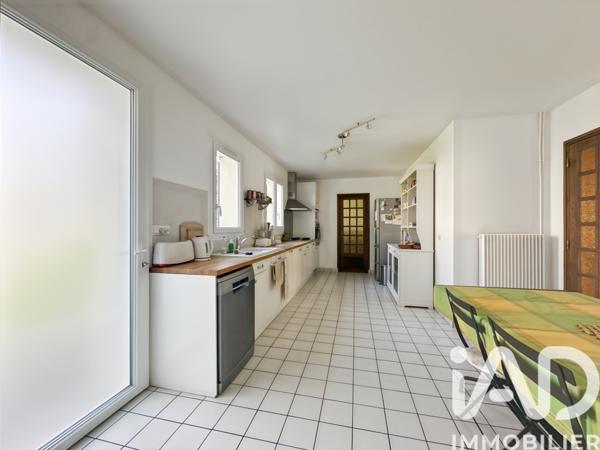 Maison à vendre 7 pièces 196 m² Massy