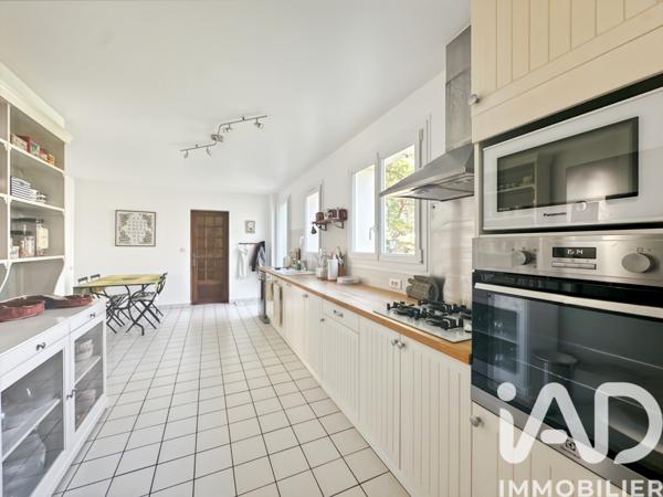 Maison à vendre 7 pièces 196 m² Massy