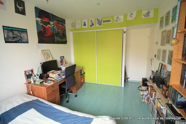 Poussan (34560) Maison T5 de plain-pied avec piscine, garage sur une parcelle de 583 m2 proche du centre-ville de Poussan