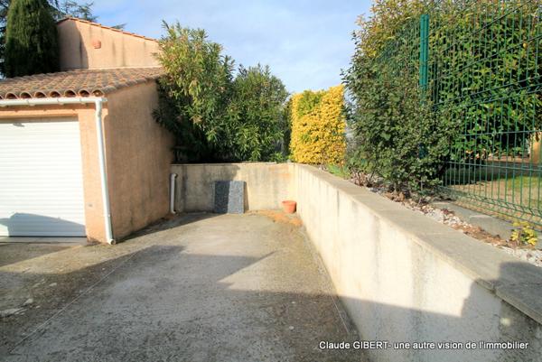 Poussan (34560) Maison T5 de plain-pied avec piscine, garage sur une parcelle de 583 m2 proche du centre-ville de Poussan