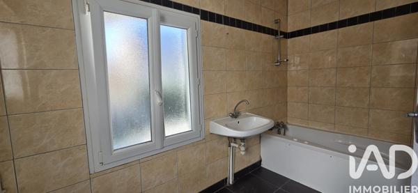 Immeuble à vendre 127 m² Cholet