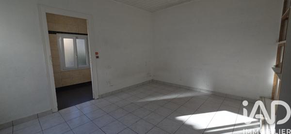 Immeuble à vendre 127 m² Cholet