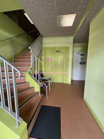 Bureau à vendre 8 pièces de 425 m²