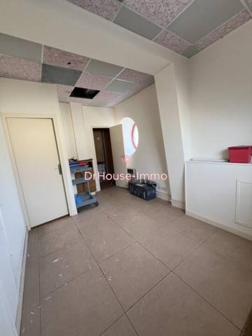 Bureau à vendre 8 pièces de 425 m²