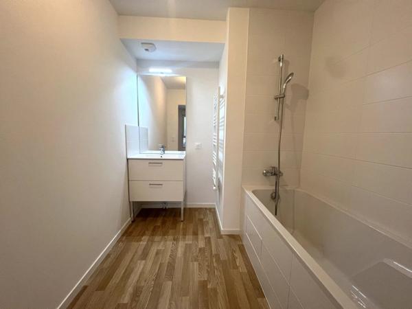 Location Appartement 2 pièces 40 m2 à Châteaubourg