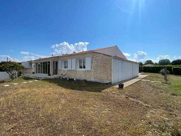 Maison familiale 147 m² avec piscine - Proche mer, environnement calme