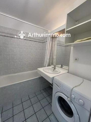 Vente Appartement 3 pièces 66 m2 à Décines-Charpieu