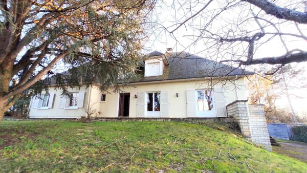 Maison 8 pièces à vendre Châtellerault - 86100 / Réf: 11706