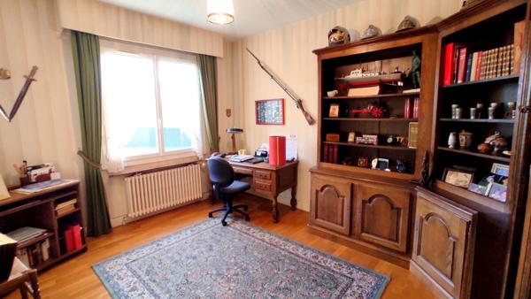 Maison 8 pièces à vendre Châtellerault - 86100 / Réf: 11706