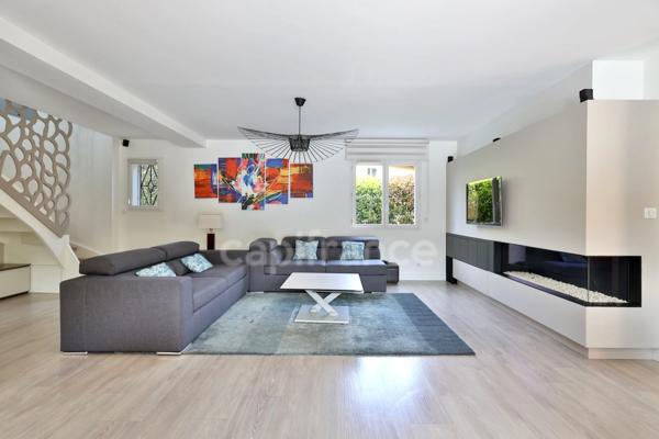 Maison à vendre 6 pièces TASSIN LA DEMI LUNE (69) Bourg