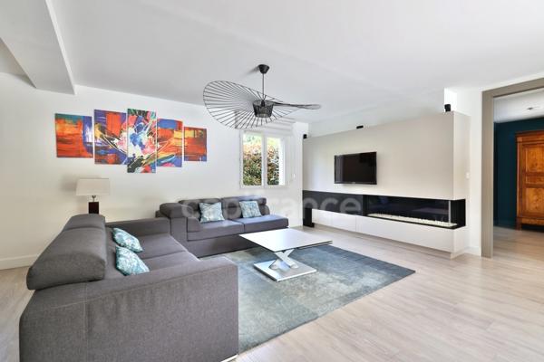 Maison à vendre 6 pièces TASSIN LA DEMI LUNE (69) Bourg