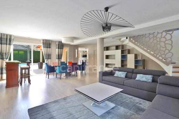 Maison à vendre 6 pièces TASSIN LA DEMI LUNE (69) Bourg