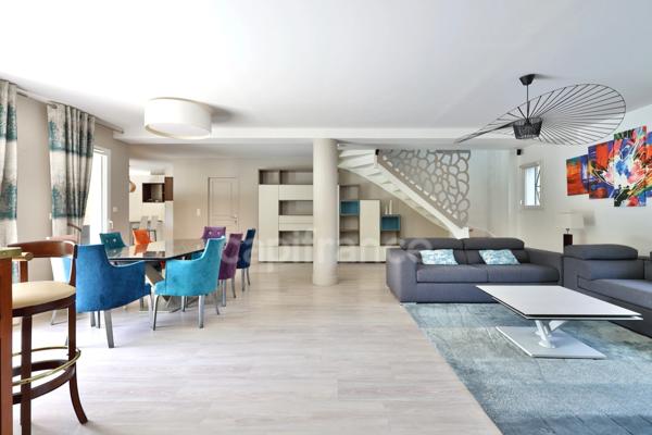 Maison à vendre 6 pièces TASSIN LA DEMI LUNE (69) Bourg