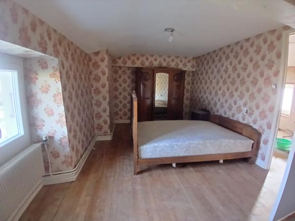 Maison au calme avec terrain, terrasse et garage