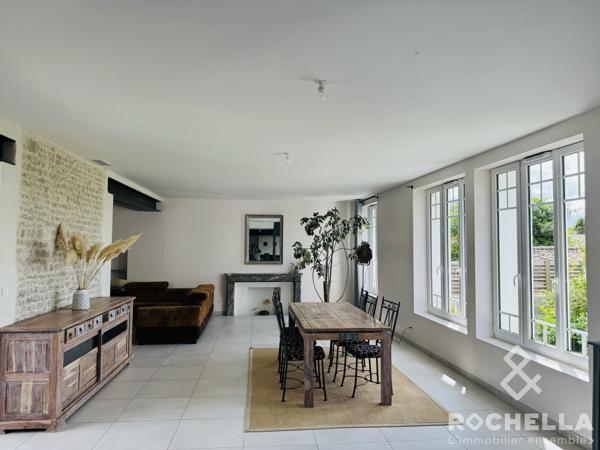 Ensemble immobilier de 365m²