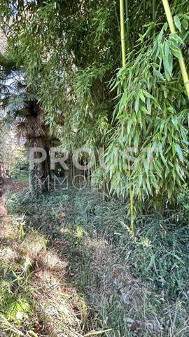 Secteur Saint Liguaire Terrain constructible de 1440 m²