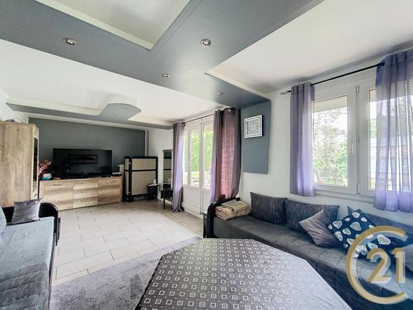 Appartement F5 à vendre  5 pièces - 92,63 m2 MONTBELIARD - 25