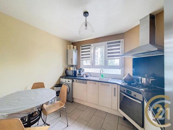 Appartement F5 à vendre  5 pièces - 92,63 m2 MONTBELIARD - 25