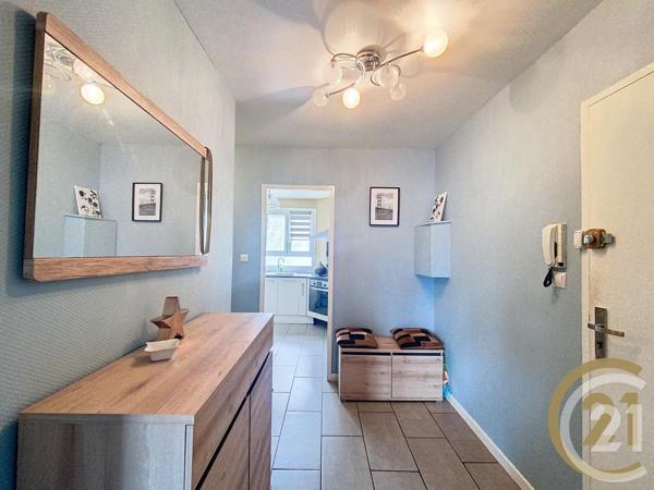 Appartement F5 à vendre  5 pièces - 92,63 m2 MONTBELIARD - 25