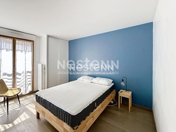 A louer : Appartement  3 pièces meublé de  63 m² avec balcon et parking s/sol