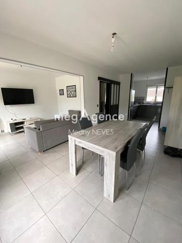 Maison à DOULLENS, 80600 - 4 pièces 90m²