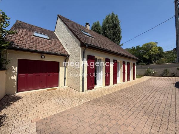 Maison à PERDREAUVILLE, 78200 - 6 pièces 141m²