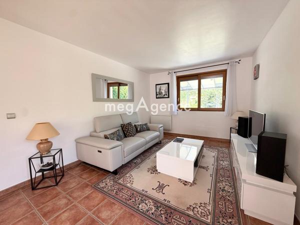 Maison à PERDREAUVILLE, 78200 - 6 pièces 141m²