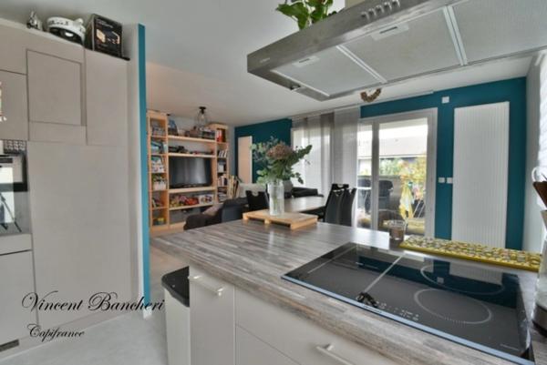 À vendre à Reignier – T4 avec terrasse, parking et cave