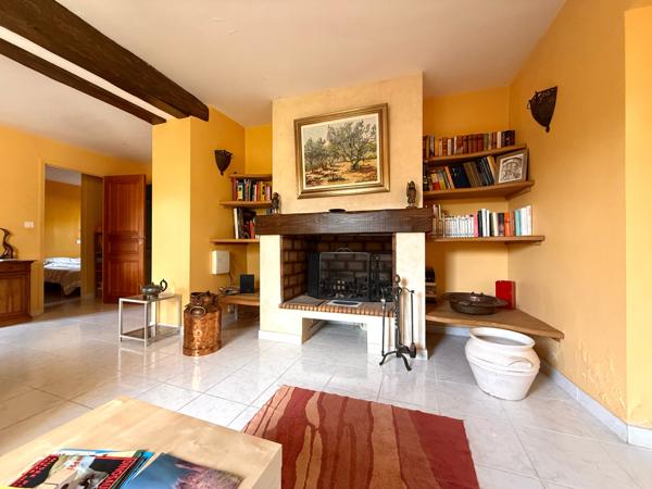 Lodève (34700) EXCLUSIVITÉ – LODÈVE – VILLA CONTEMPORAINE PLEIN SUD 154,28 m² + PISCINE + TERRAIN CLOS ET ARBORÉ 9 400 m² CON