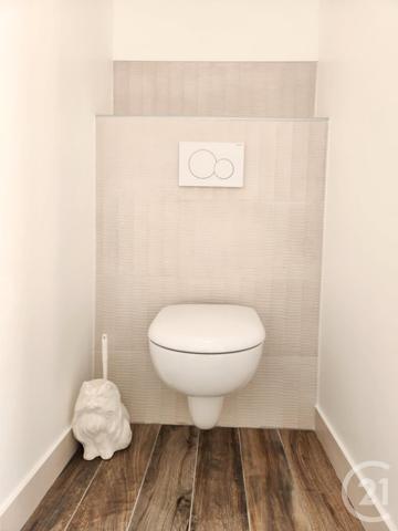 Appartement F4 à vendre  4 pièces - 84,60 m2 ST FONS - 69