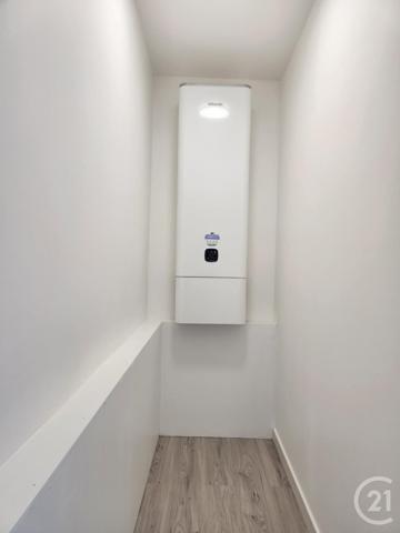 Appartement F4 à vendre  4 pièces - 84,60 m2 ST FONS - 69