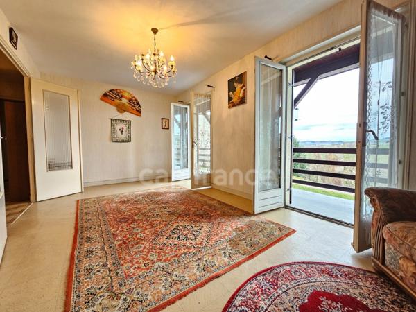Maison à vendre 4 pièces 3 CHAMBRES AVEC GARAGES ET JARDIN PANISSIERES (42)